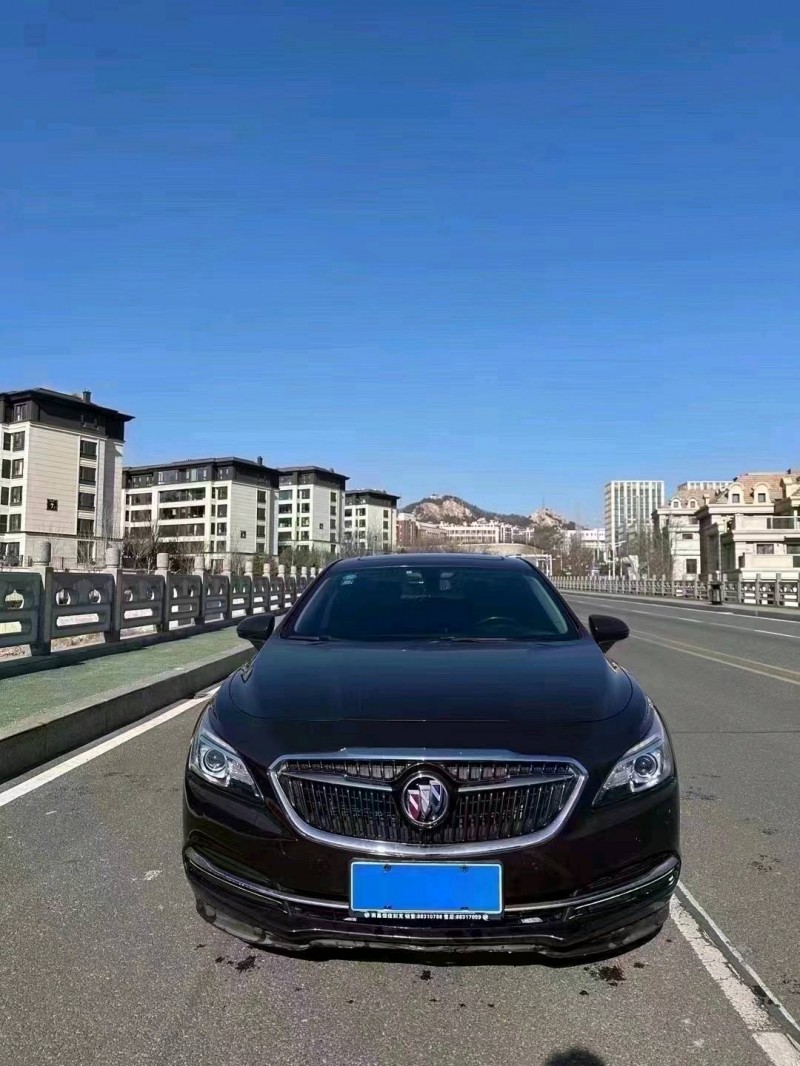 东营17年别克君越1