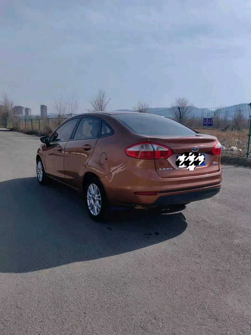 枣庄14年福特嘉年华6