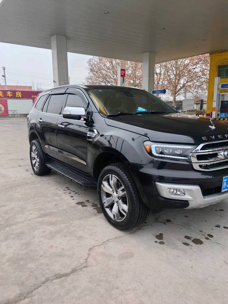 保定18年福特撼路者2