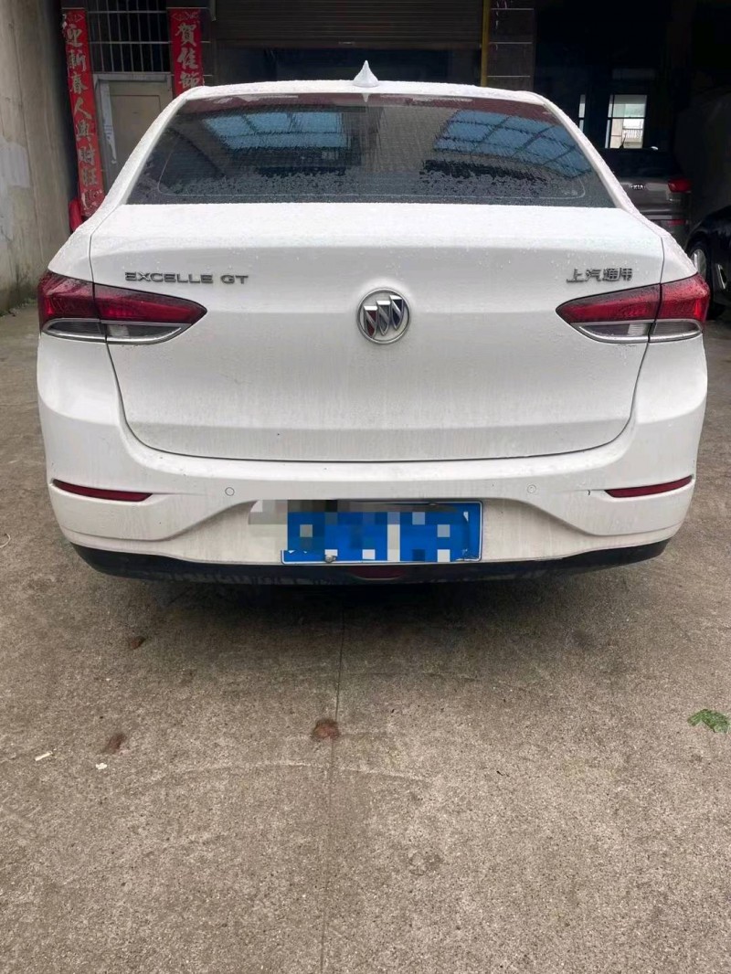 枣庄18年别克英朗3