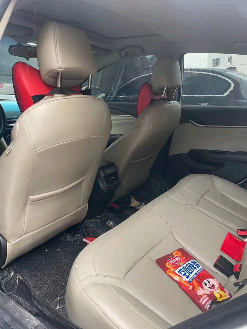 枣庄18年别克英朗5