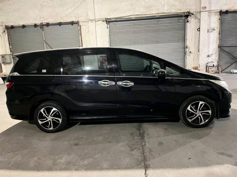 中山16年本田奥德赛2