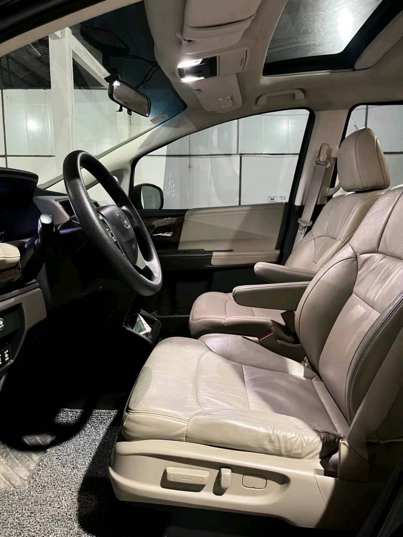 中山16年本田奥德赛8