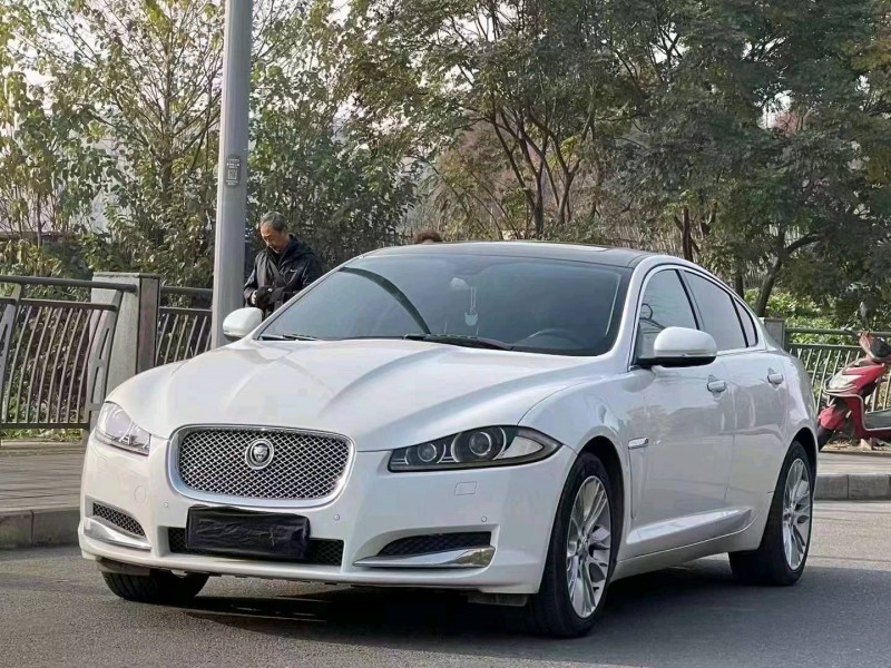 枣庄13年捷豹XF2