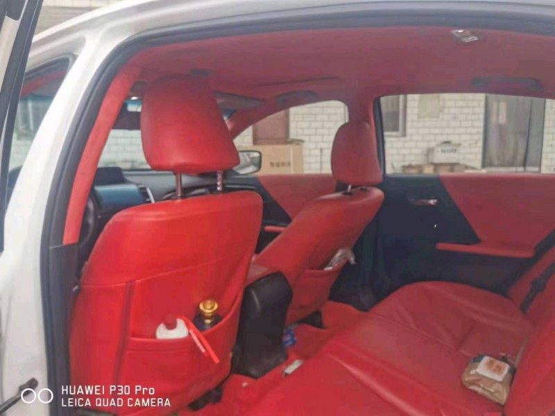 汕头18年本田雅阁3