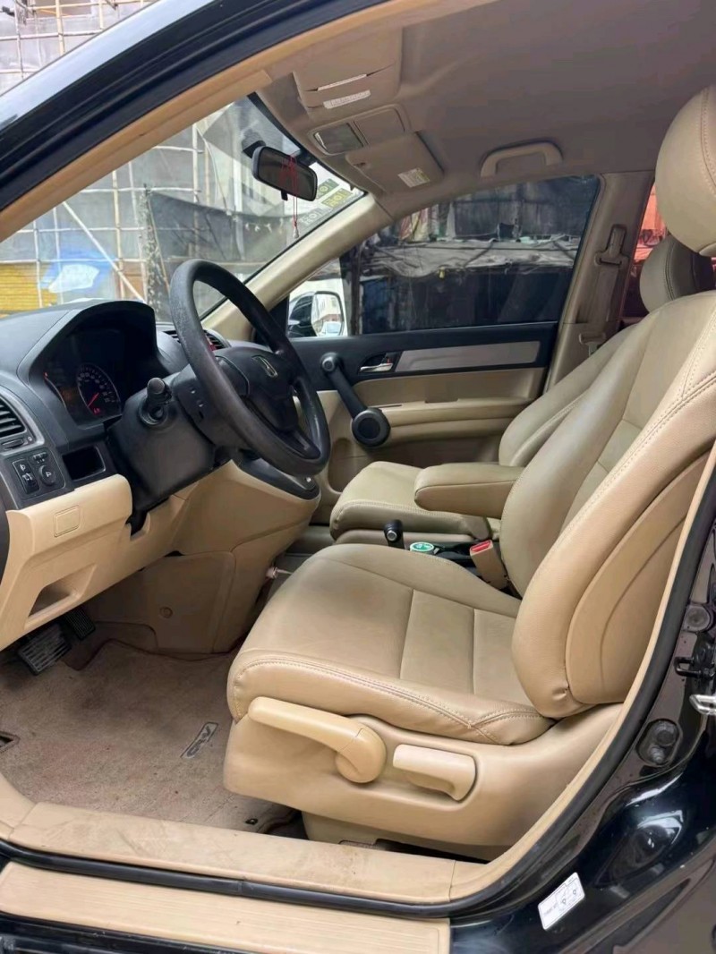 广州11年本田CRV4