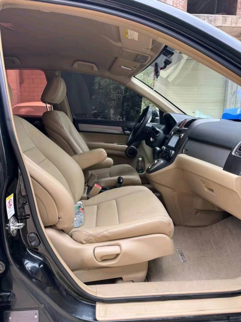 广州11年本田CRV6