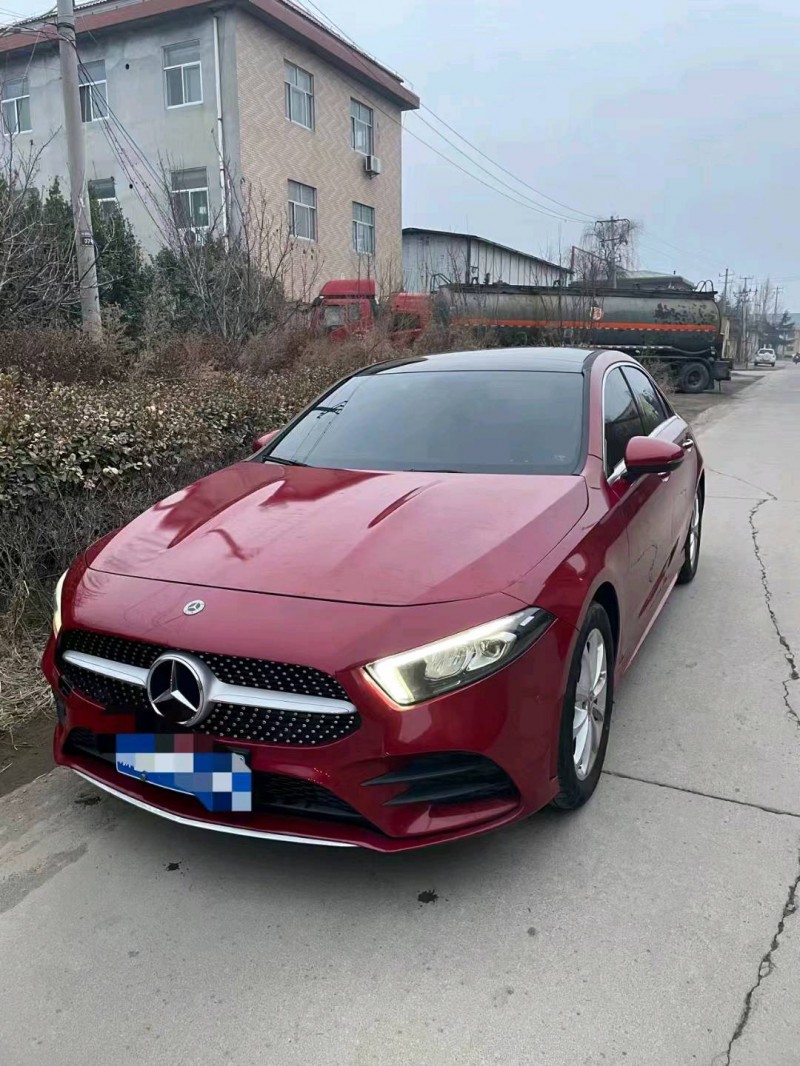 枣庄21年奔驰A1