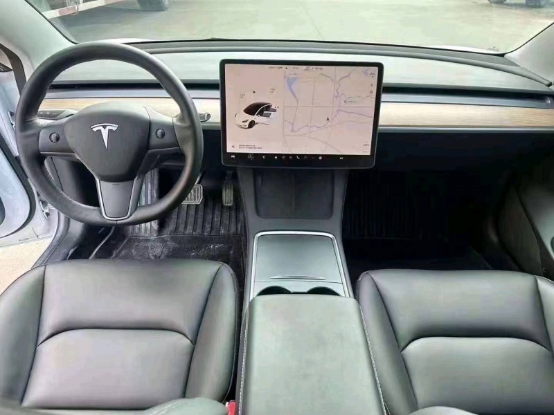 汕頭22年特斯拉MODEL 35