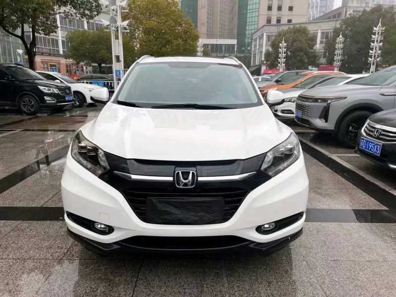 徐州15年本田缤智1