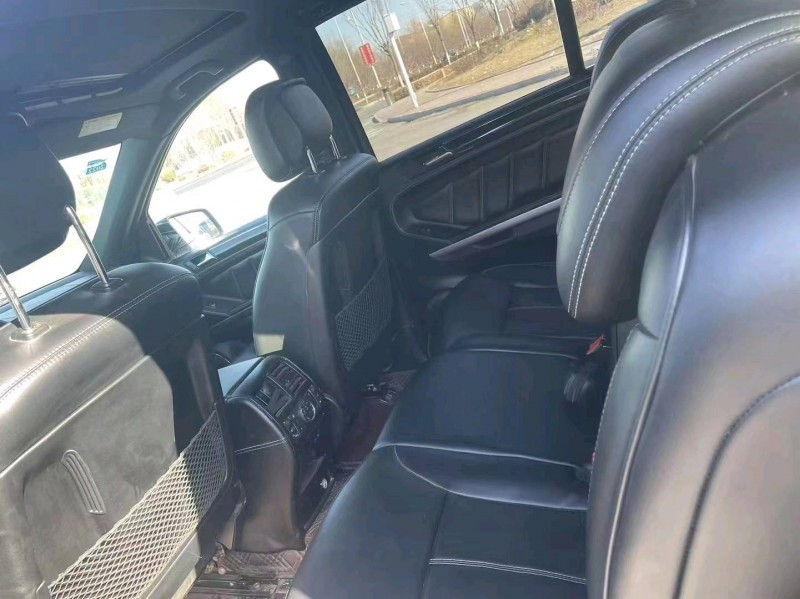 邯郸12年奔驰GL7