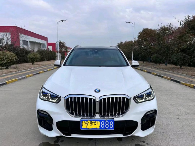 盐城19年宝马X51