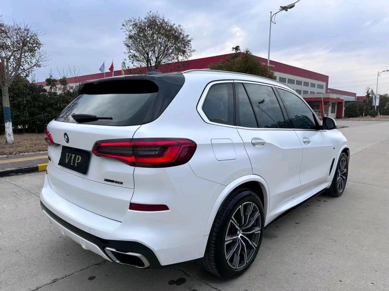 盐城19年宝马X57