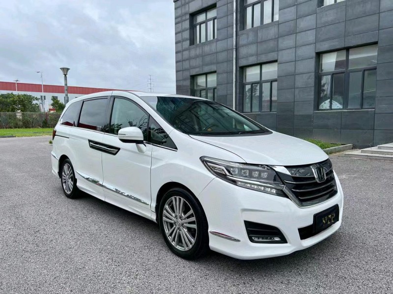 盐城16年本田艾力绅2