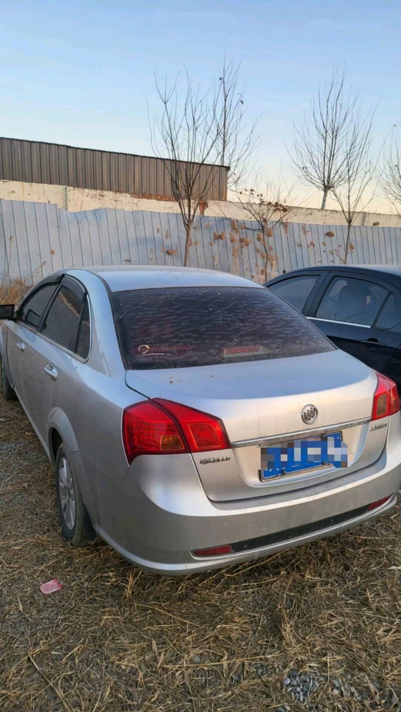 沧州13年别克凯越2