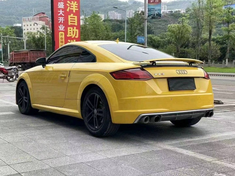 重庆17年奥迪TT6