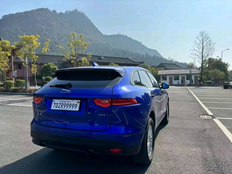 重庆18年捷豹F-PACE5
