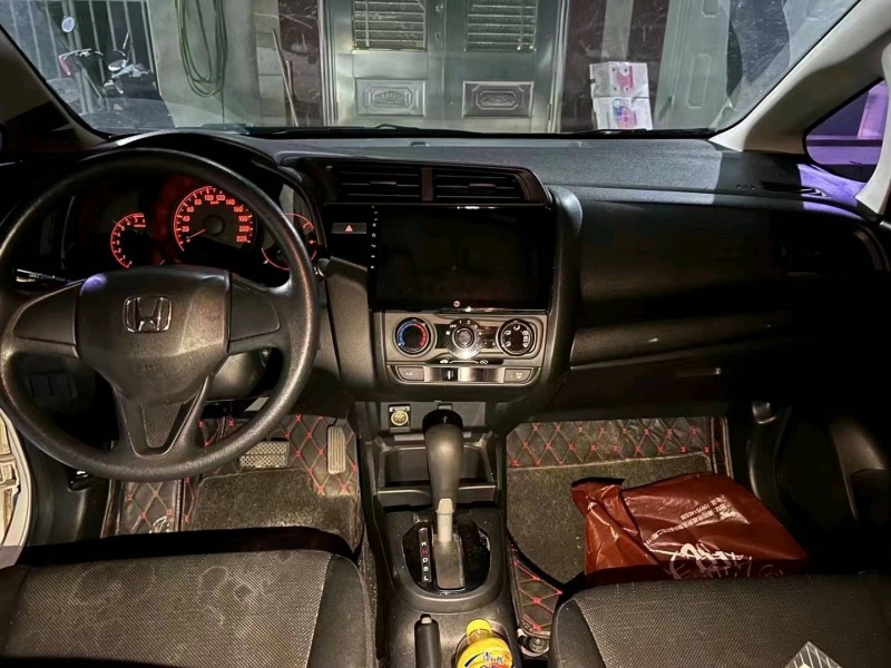 广州18年本田飞度4