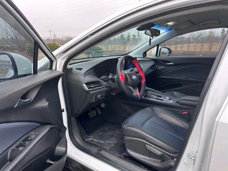 盐城22年别克微蓝7