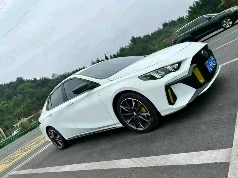 成都23年传祺影豹3