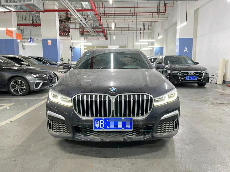 广州22年宝马7系1