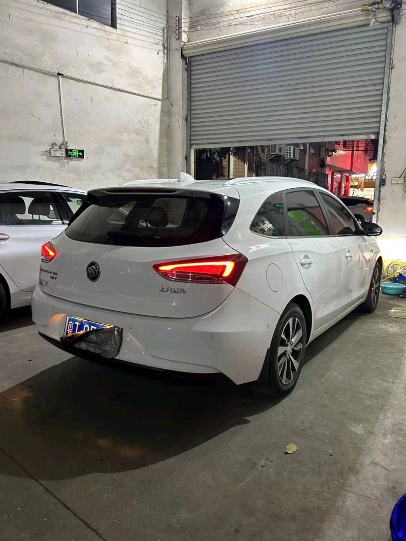 广州19年别克阅朗4