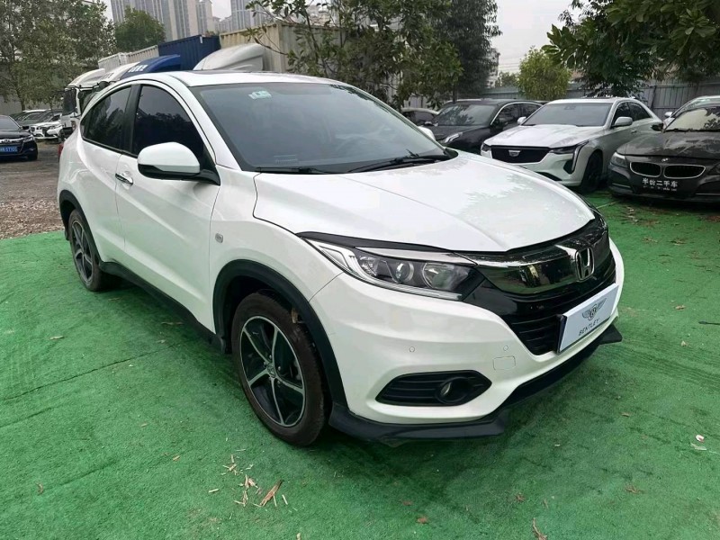 广州22年本田缤智3