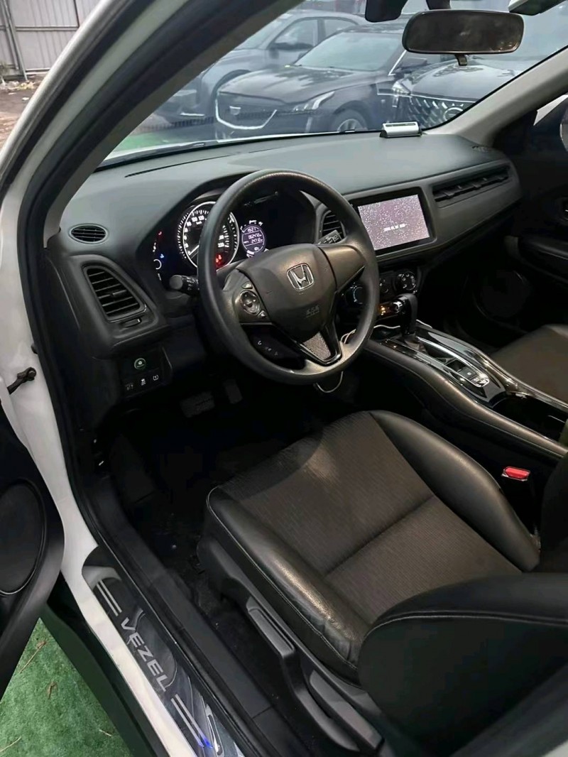 广州22年本田缤智4