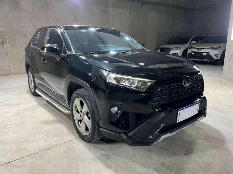 衡陽20年豐田RAV43