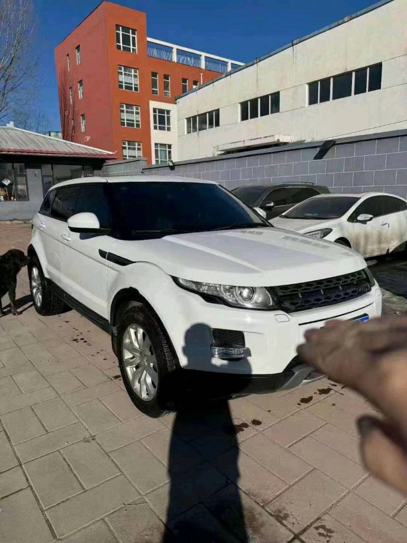 邯郸14年路虎极光3