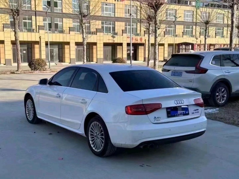 聊城12年奥迪A4L8
