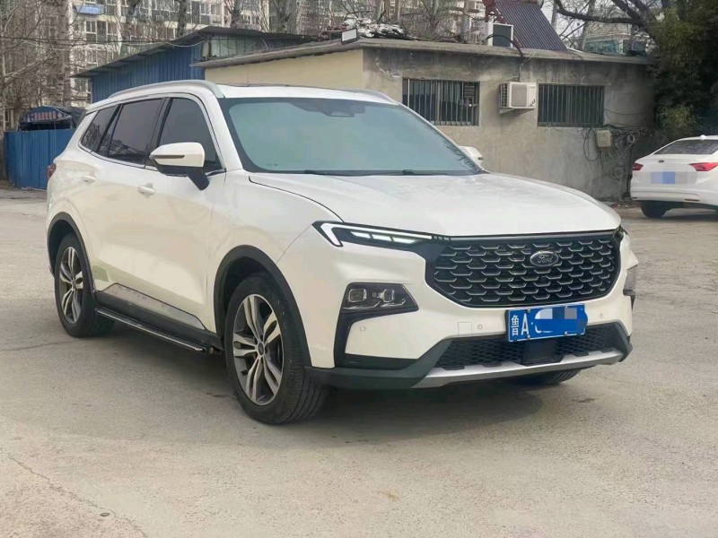 东营22年福特领睿2