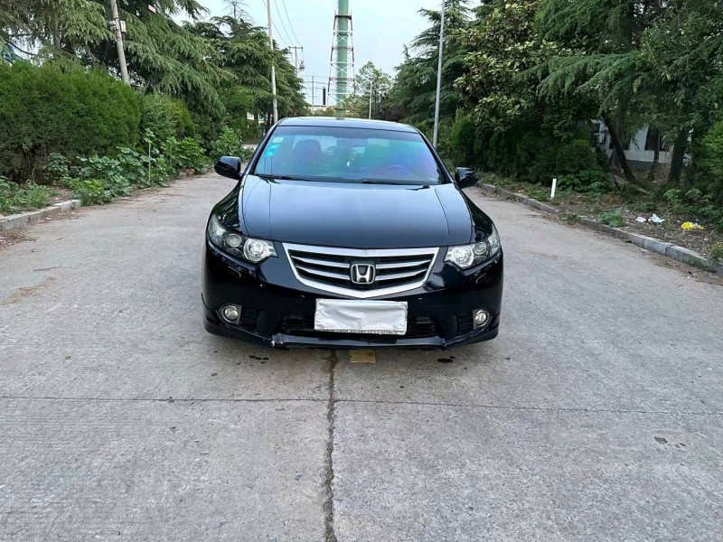 徐州13年本田思铂睿1