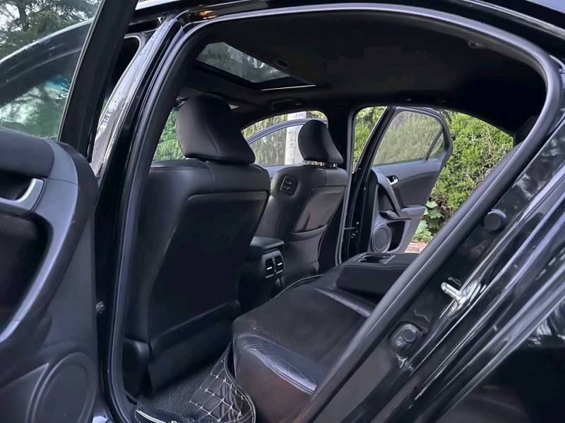 徐州13年本田思铂睿7