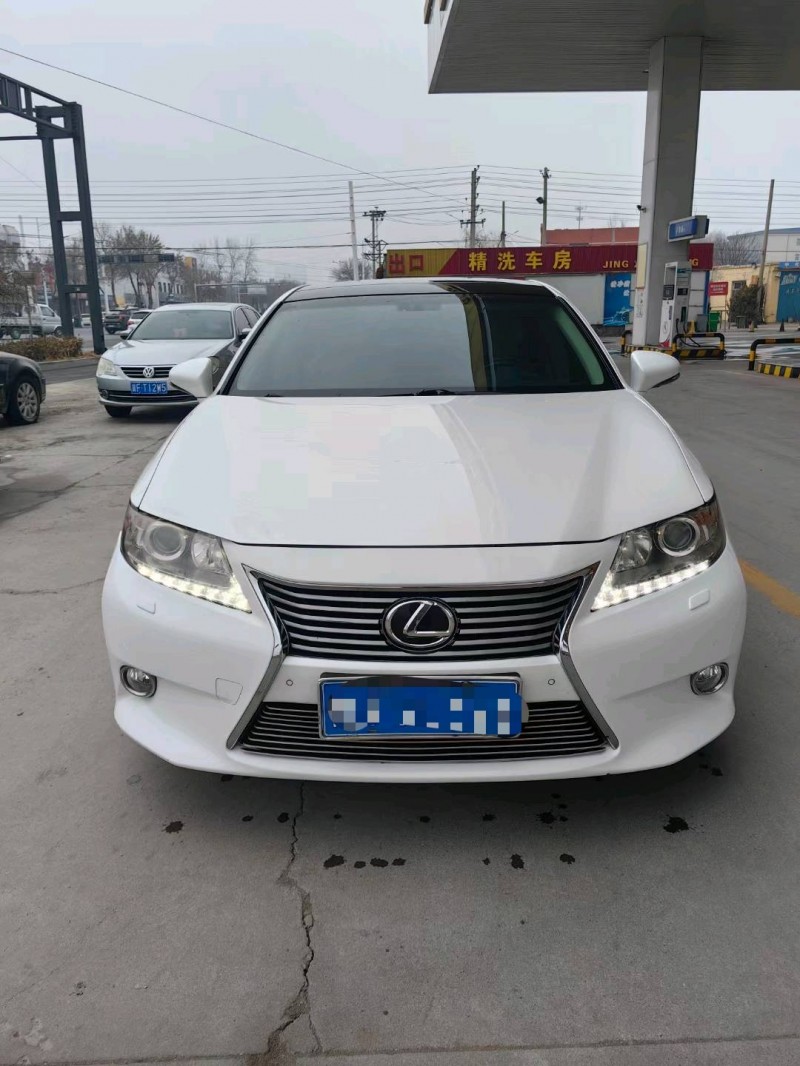 保定13年雷克萨斯ES1