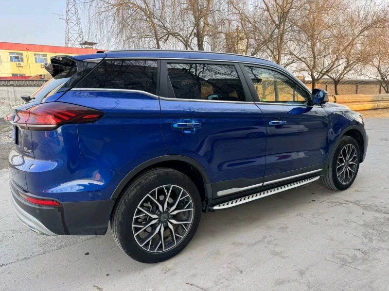 保定20年吉利博越4