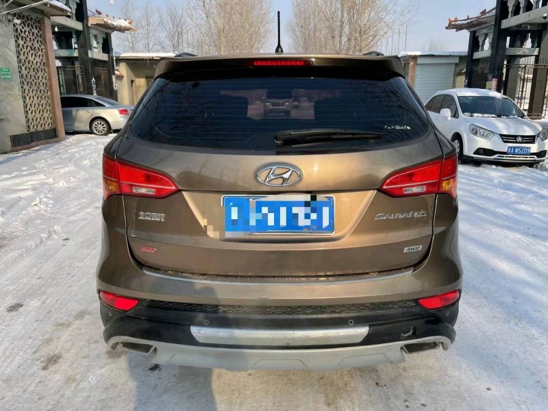 保定13年现代新胜达9