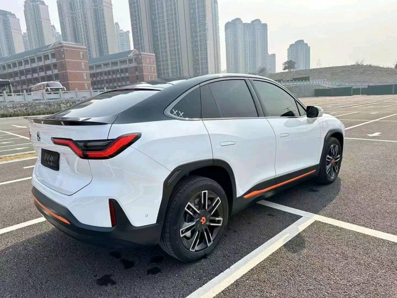 宜昌22年蔚來EC63
