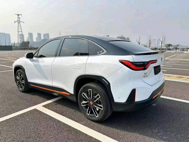 宜昌22年蔚來EC64