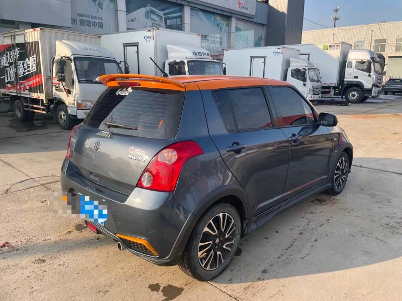 保定18年铃木雨燕5