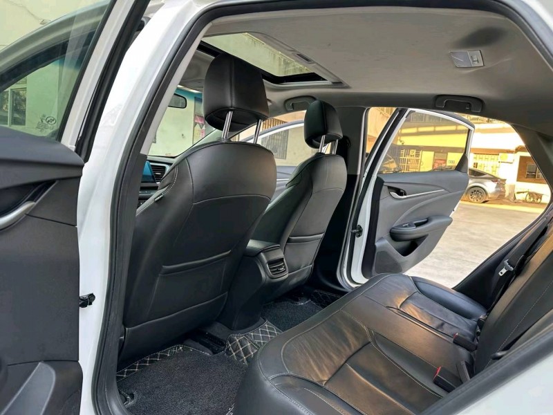 徐州19年别克英朗8