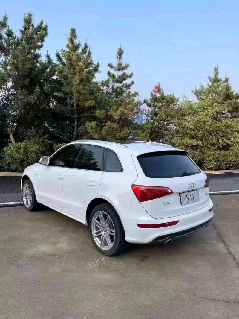 济南12年奥迪Q54