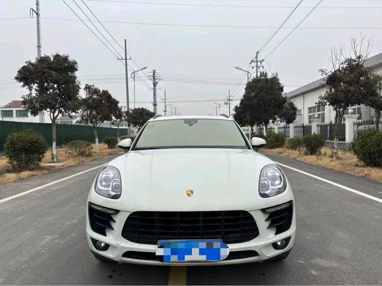 盐城17年保时捷Macan1
