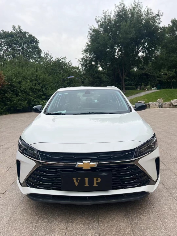 邢台23年雪佛兰科鲁泽1