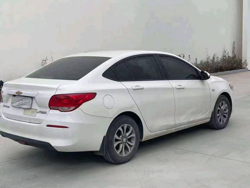 邯郸18年雪佛兰科沃兹8