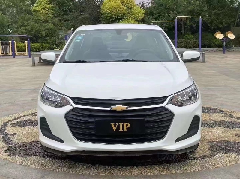 青岛20年雪佛兰科沃兹1