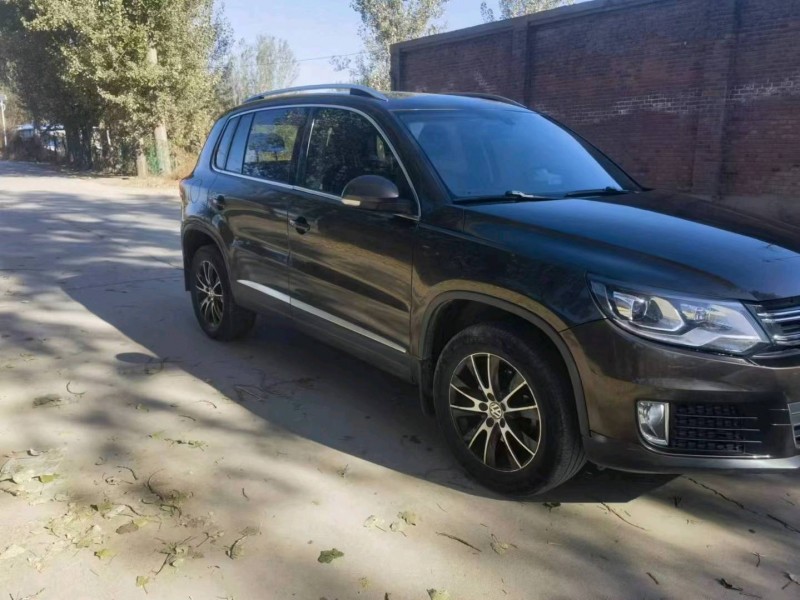 保定15年大众途观2