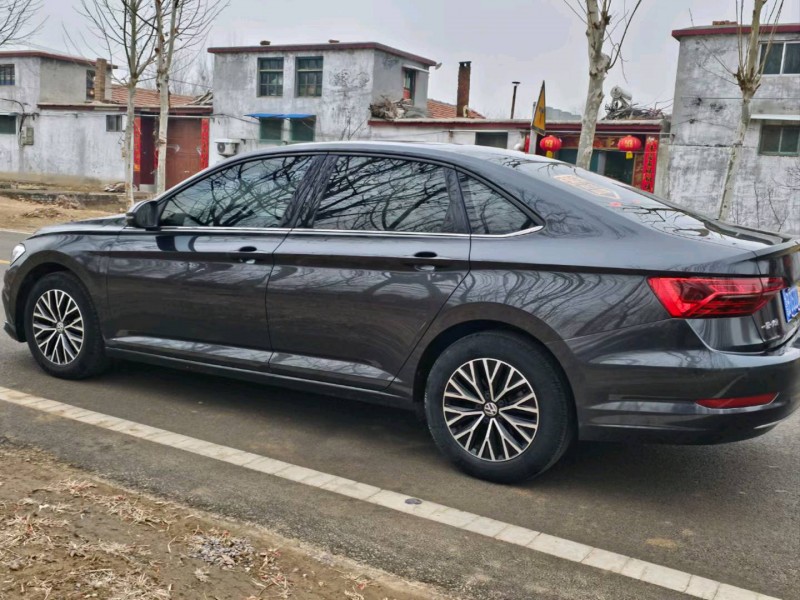 济宁19年大众速腾3