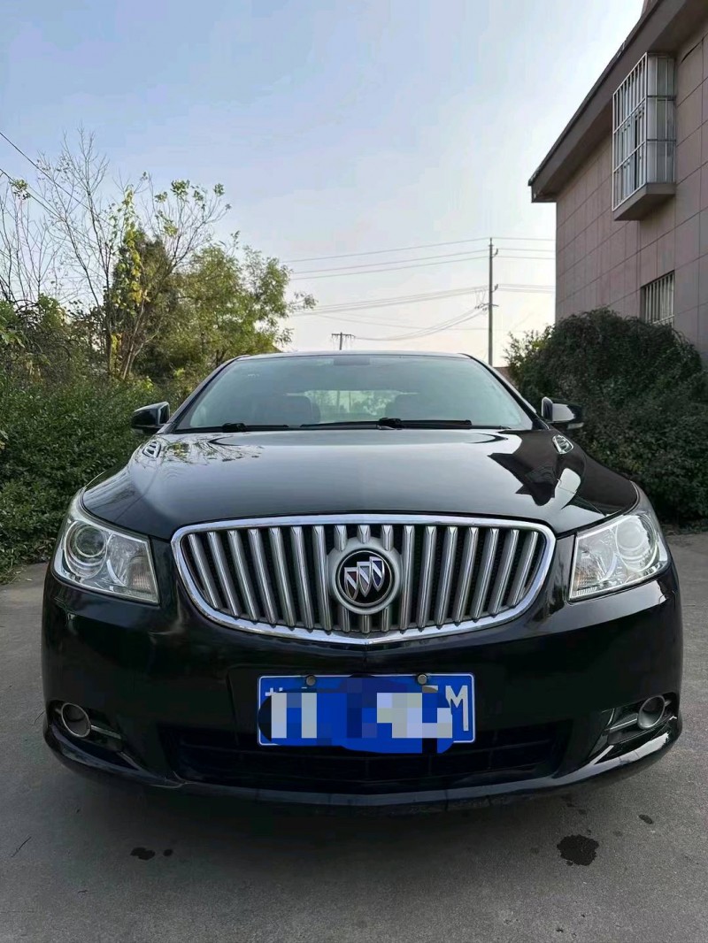 枣庄11年别克君越1