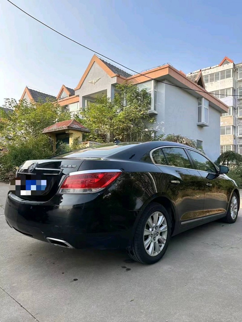 枣庄11年别克君越6